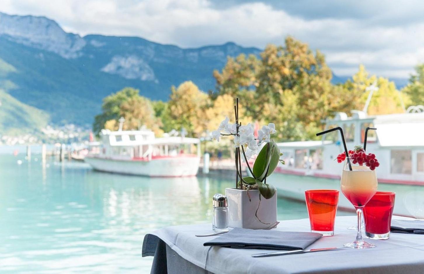 Night Desires Vieille Ville Annecy Charmant Exterior photo
